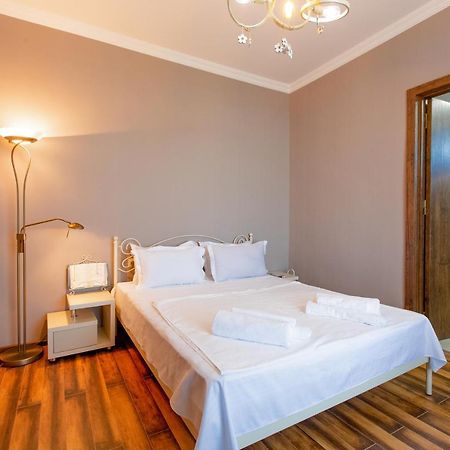 4 Rooms Szenaki Kültér fotó