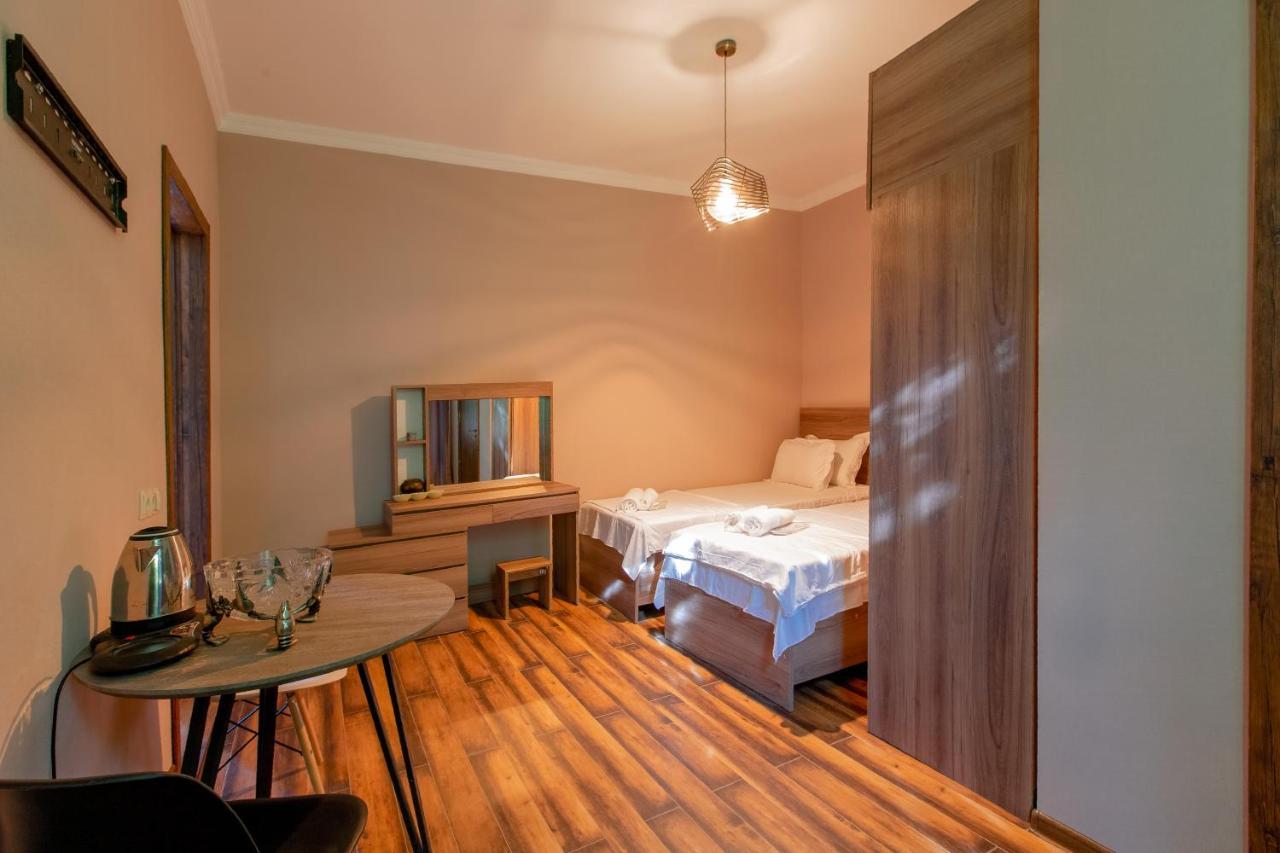 4 Rooms Szenaki Kültér fotó