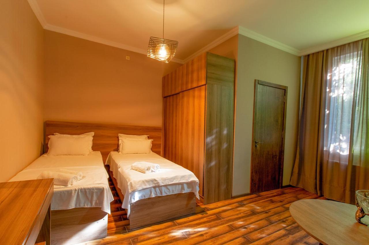 4 Rooms Szenaki Kültér fotó