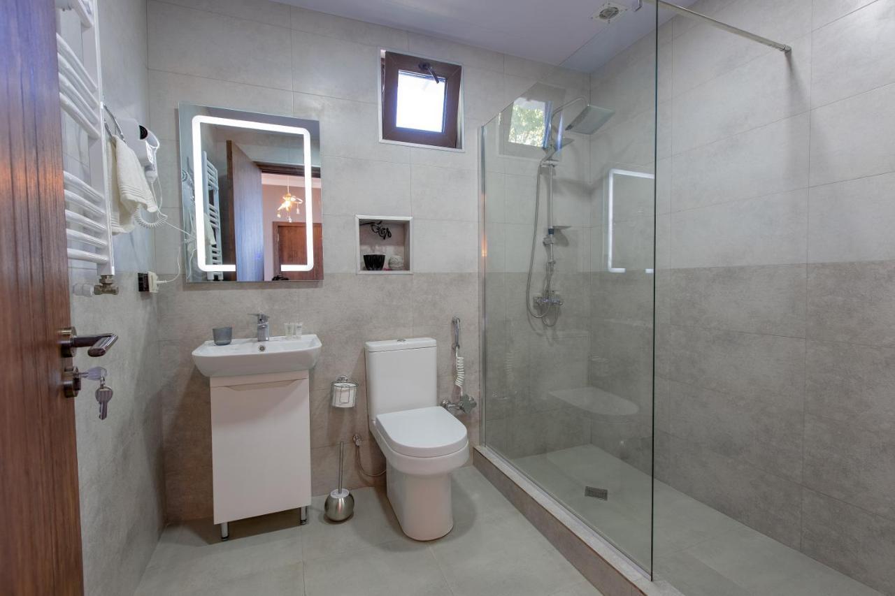 4 Rooms Szenaki Kültér fotó